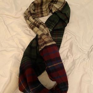 Warm Scarf 🧣 from a boutique